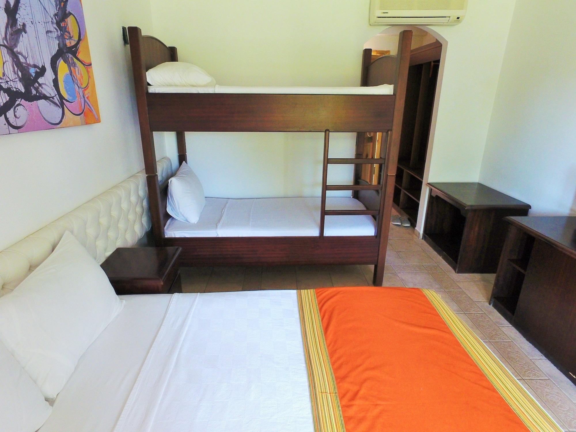 Hotel Tiana Turgutreis