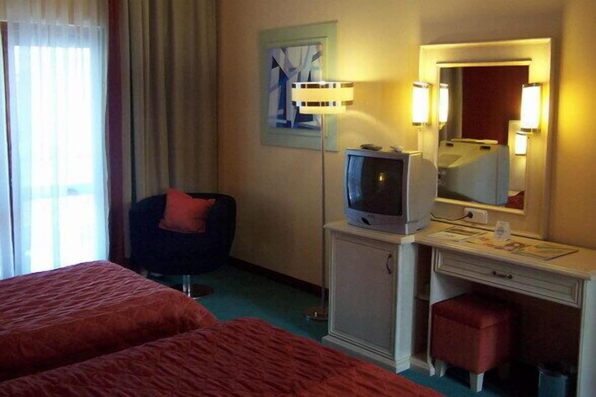 Club Boran Mare Resort 5*