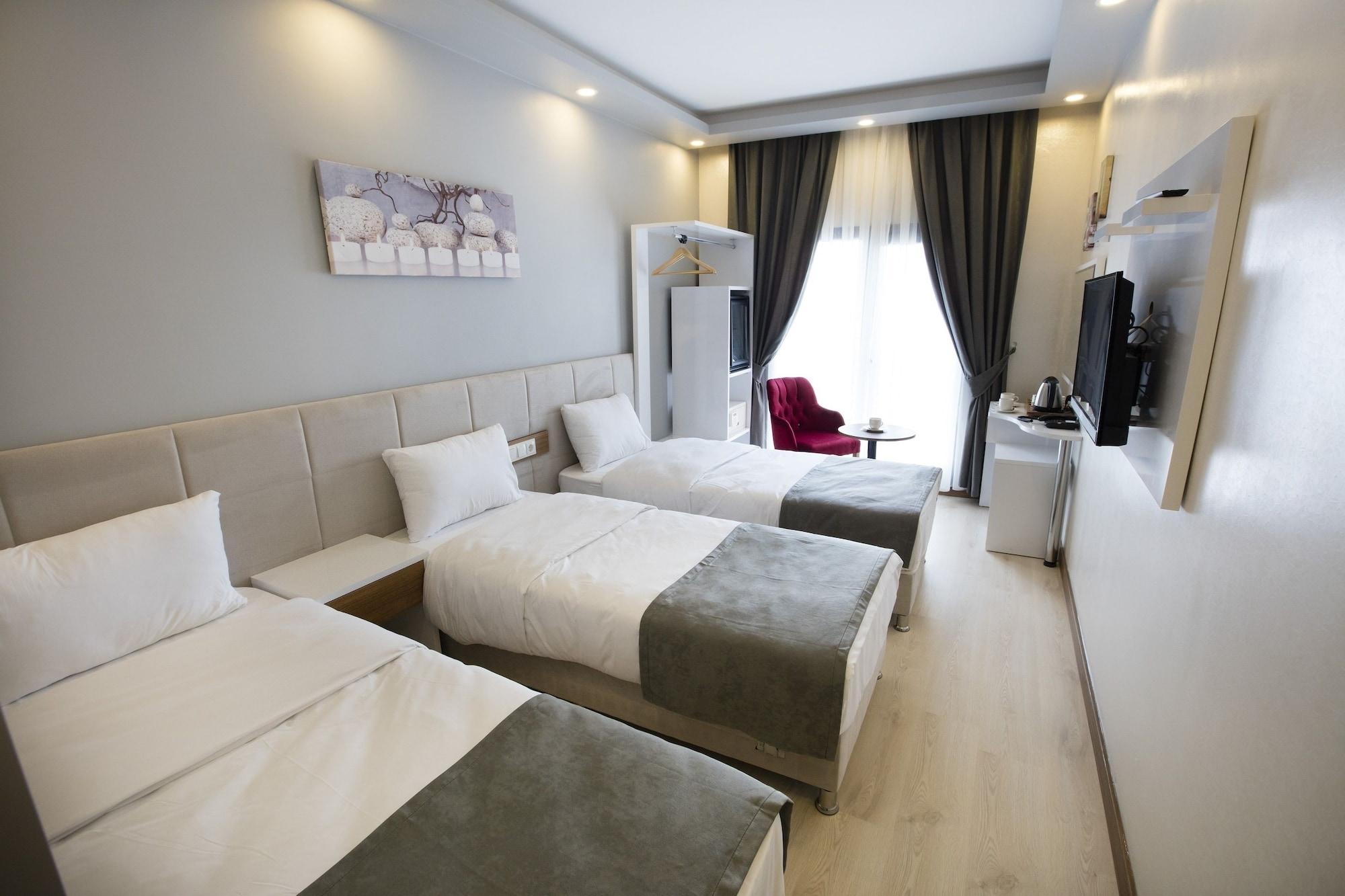 Hotel Royal Inci 3*