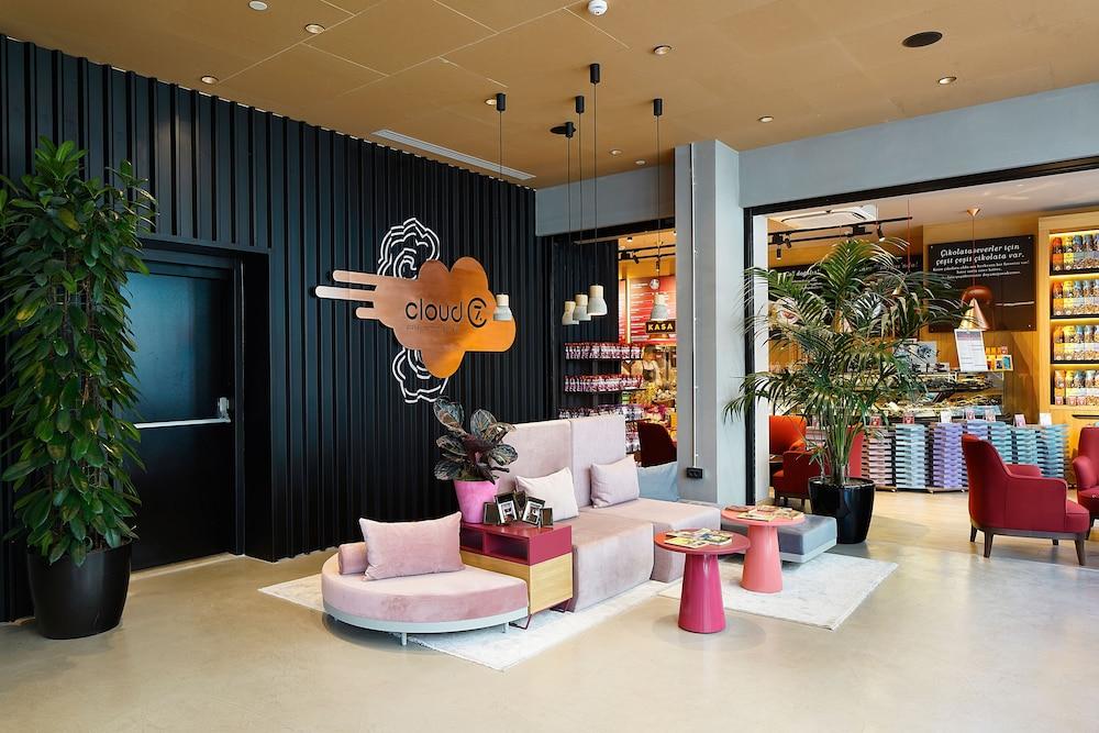Hotel Cloud7