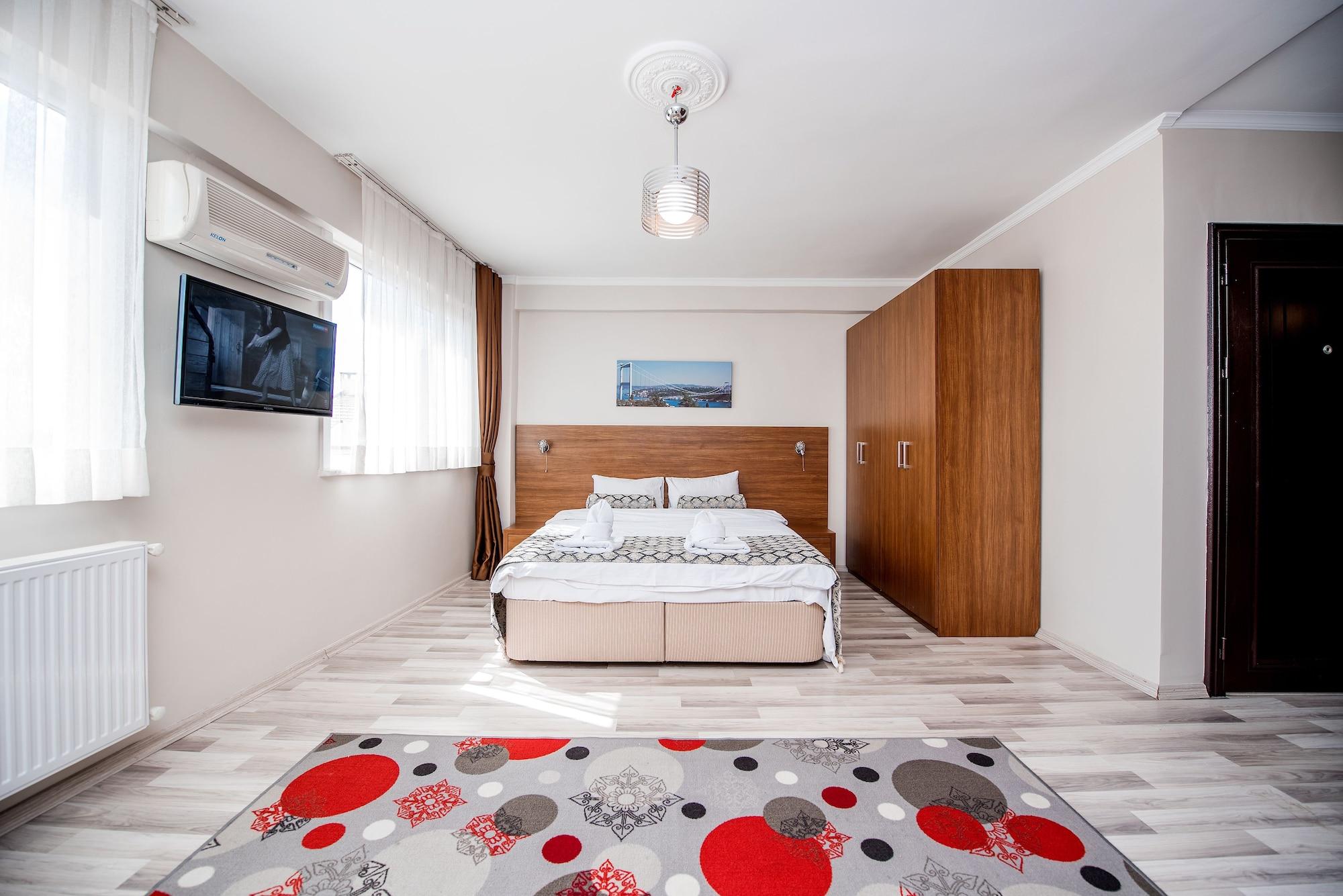 Carina Aparthotel 3*