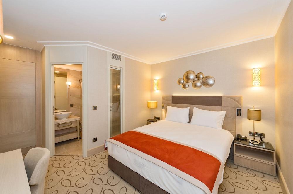 Mare Park Hotel 4*