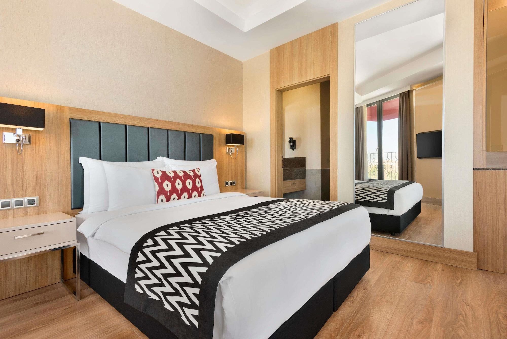 Ramada Encore 3*