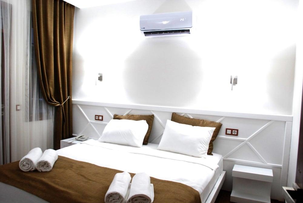 Hotel Elegance