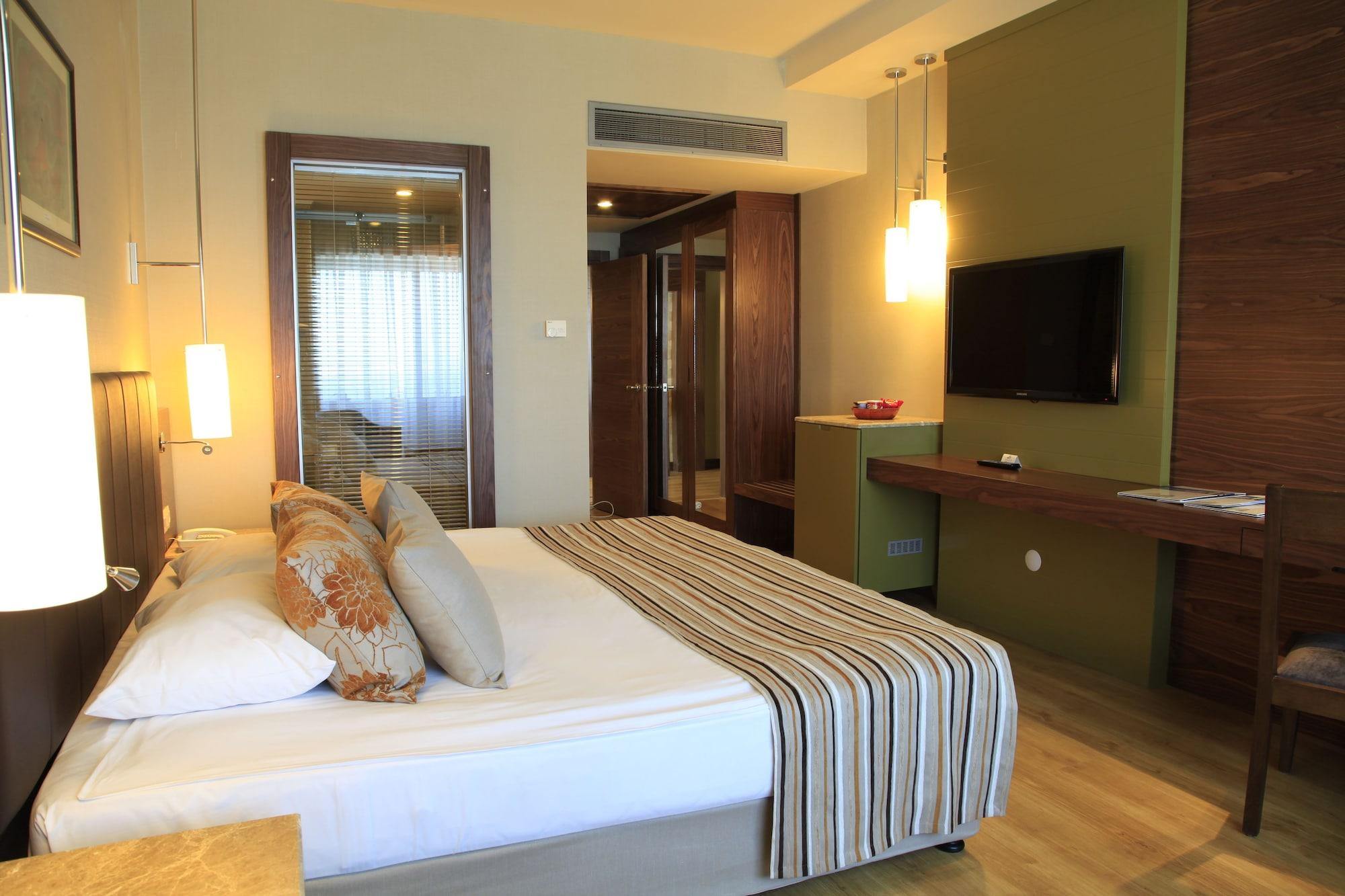 Kolin & Convention Center 5* Canakkale