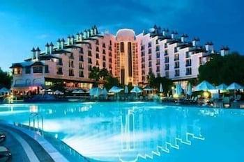 Max Hotel