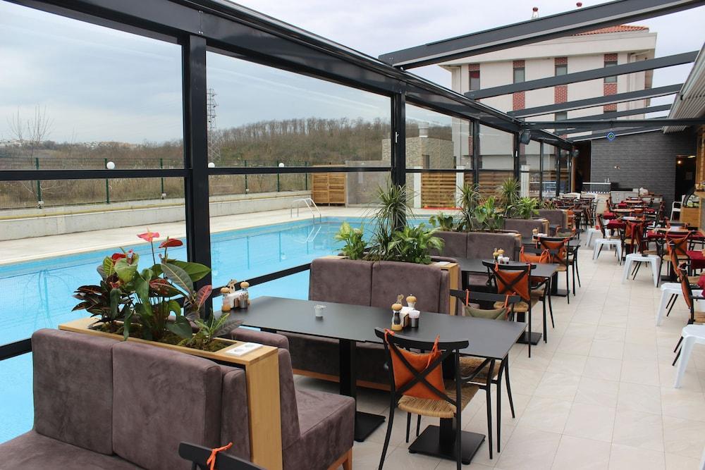 Ucar Royal Ve Konferans Salonu Aparthotel