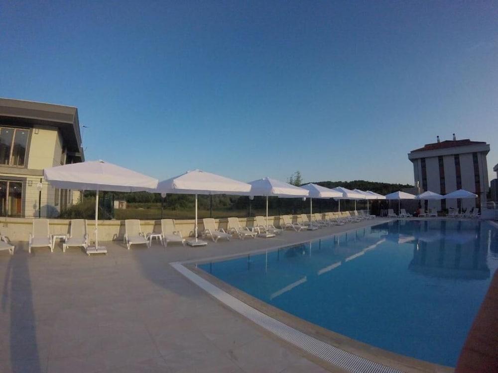 Ucar Royal Ve Konferans Salonu Aparthotel