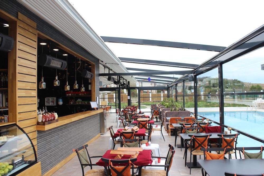 Aparthotel Ucar Royal Ve Konferans Salonu Sile