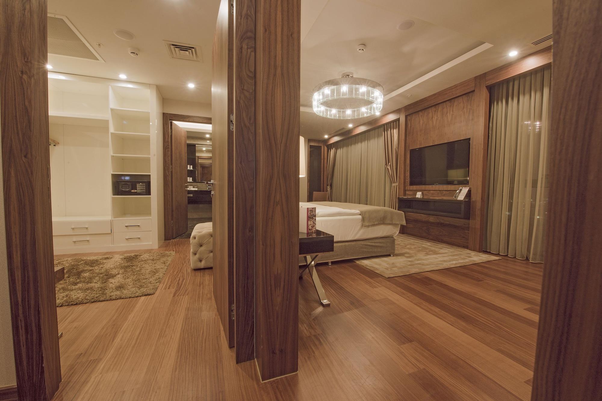 Hotel Ramada Plaza By Wyndham Konya