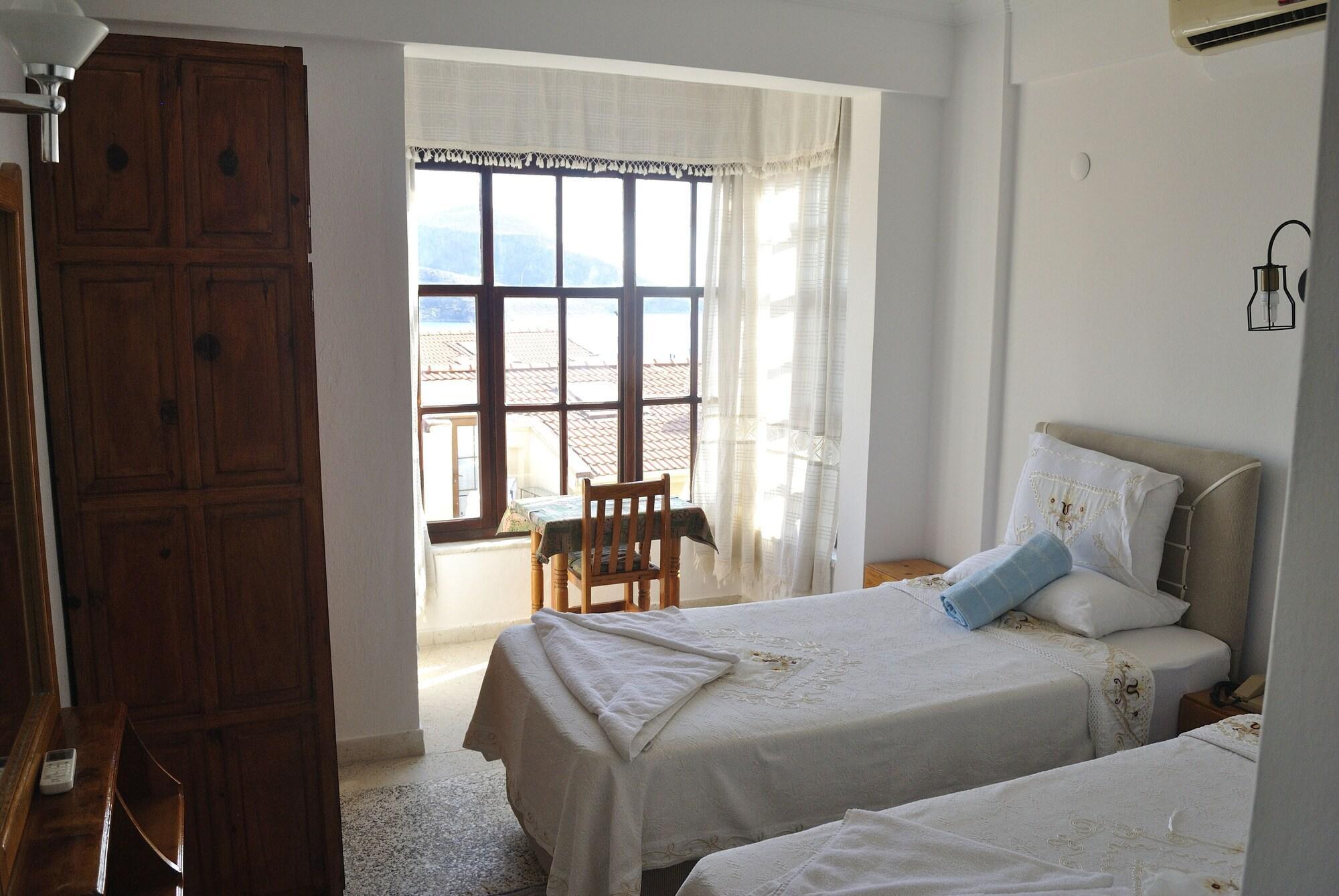 Dionysia * Kalkan