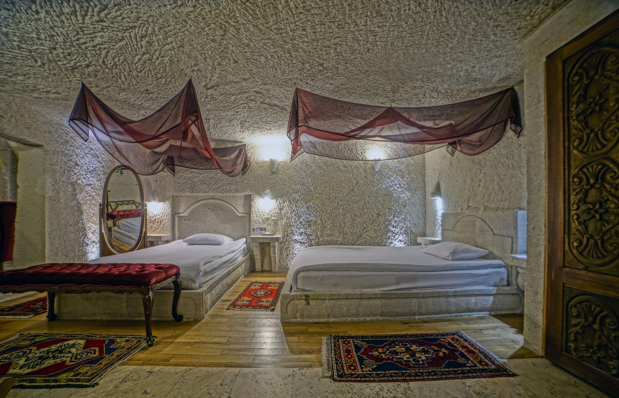 Anatolian Cave & 3*