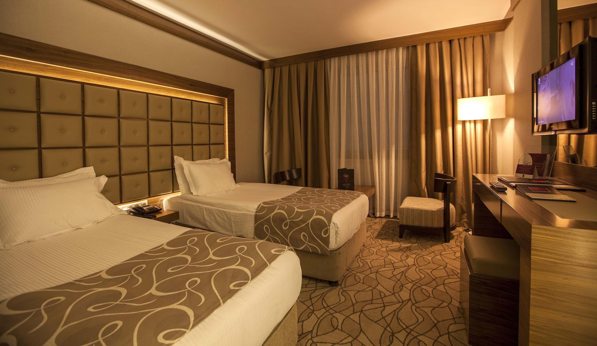 Grand Hotel