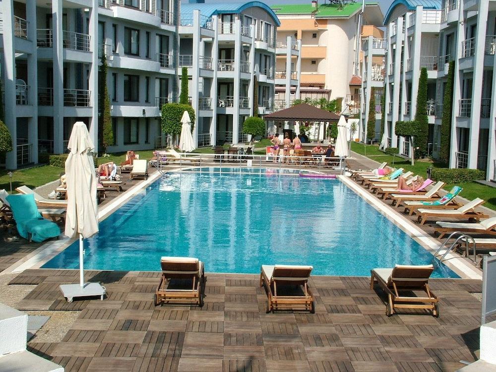 Garden Apartment