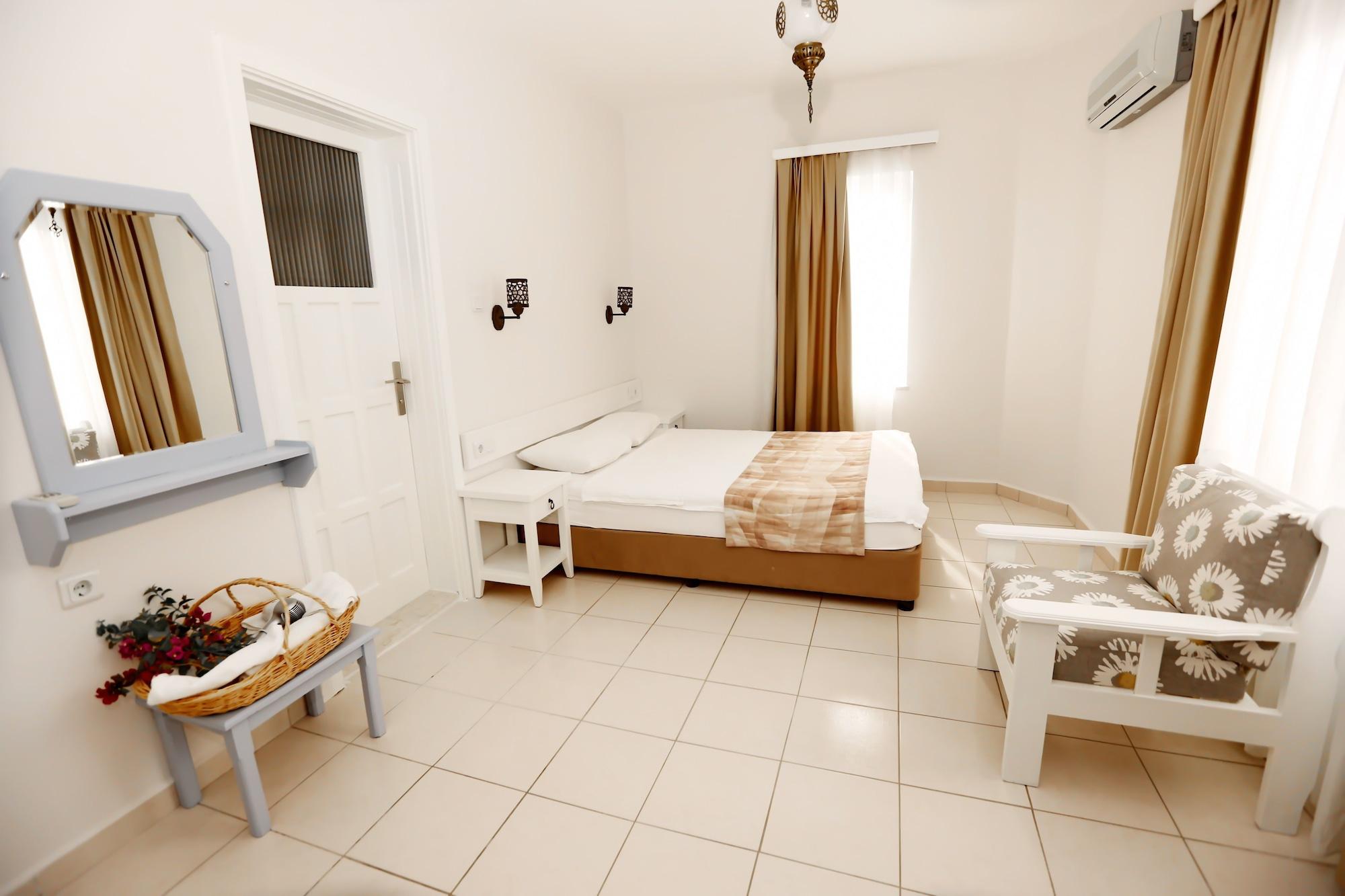 Hotel Golden Lighthouse