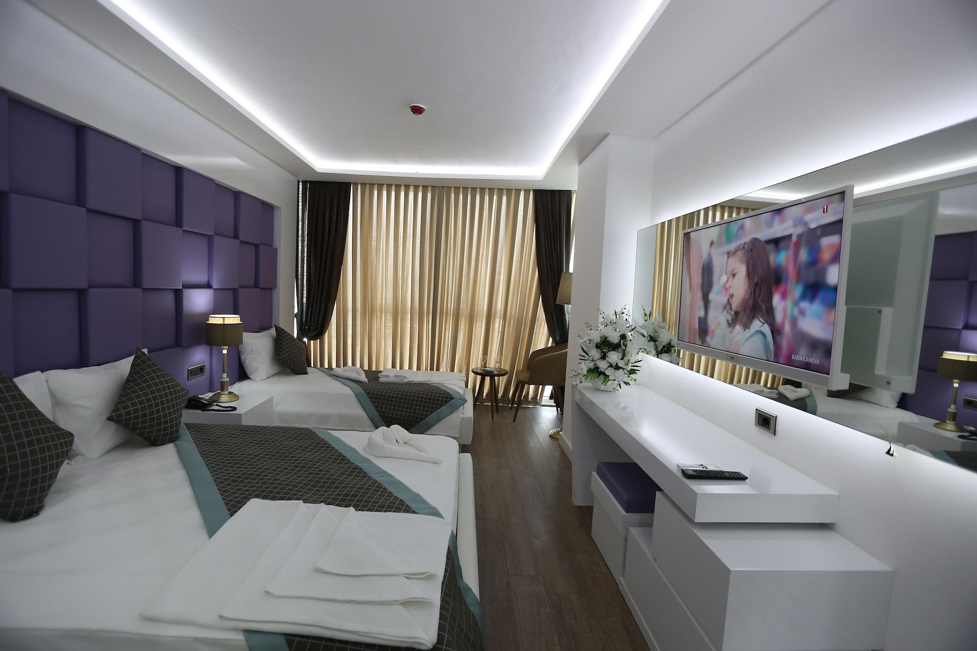 Elips Royal & 4* Antalya