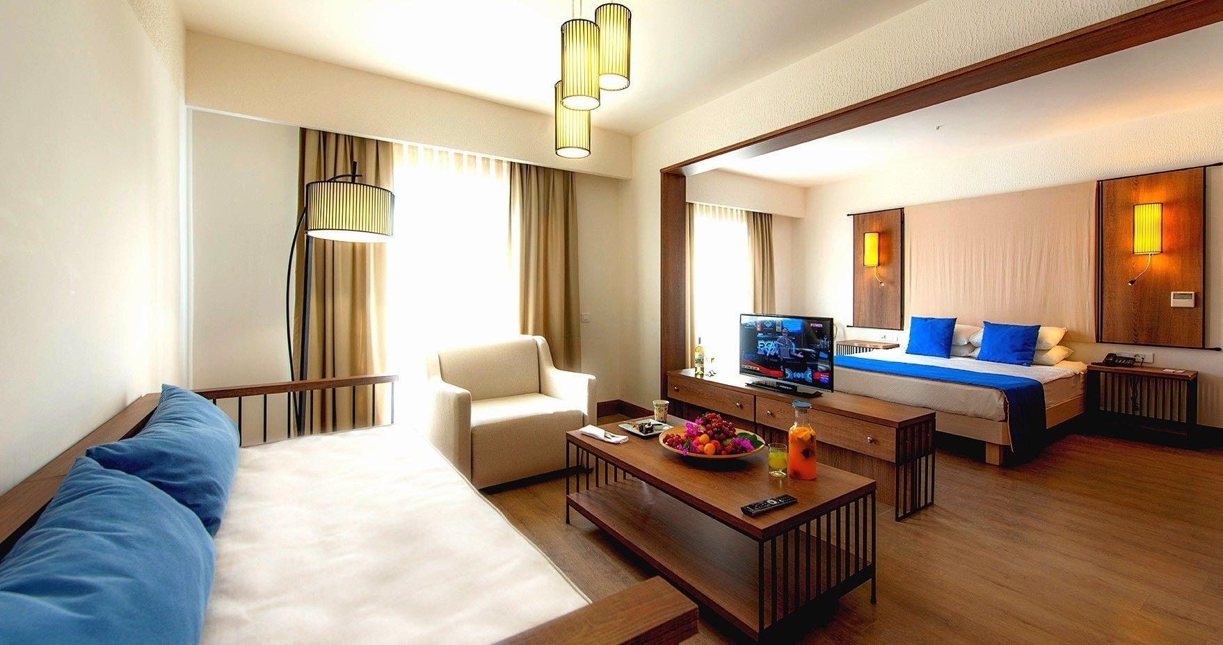 Hotel Liv By Bellazure