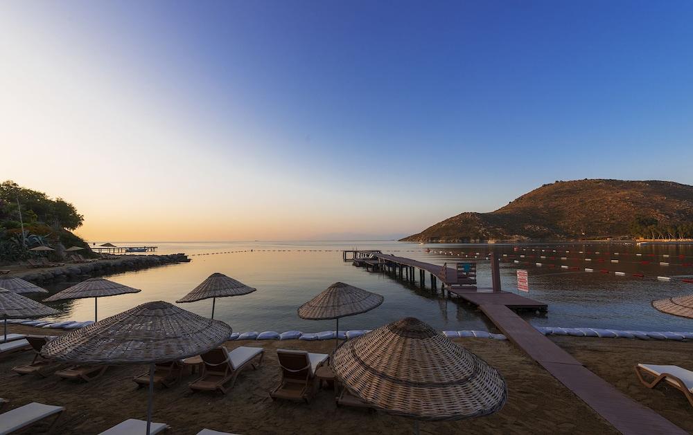 Liv By Bellazure Hotel Akyarlar