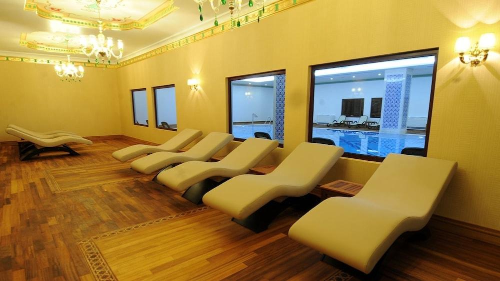 Meyra Palace Hotel