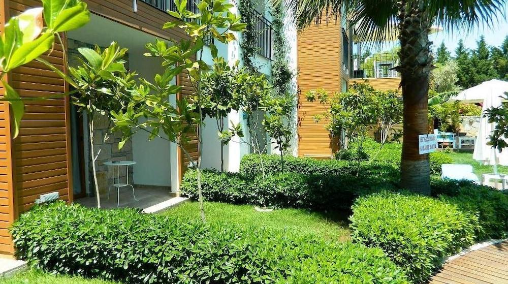 Hotel Liona & 3*