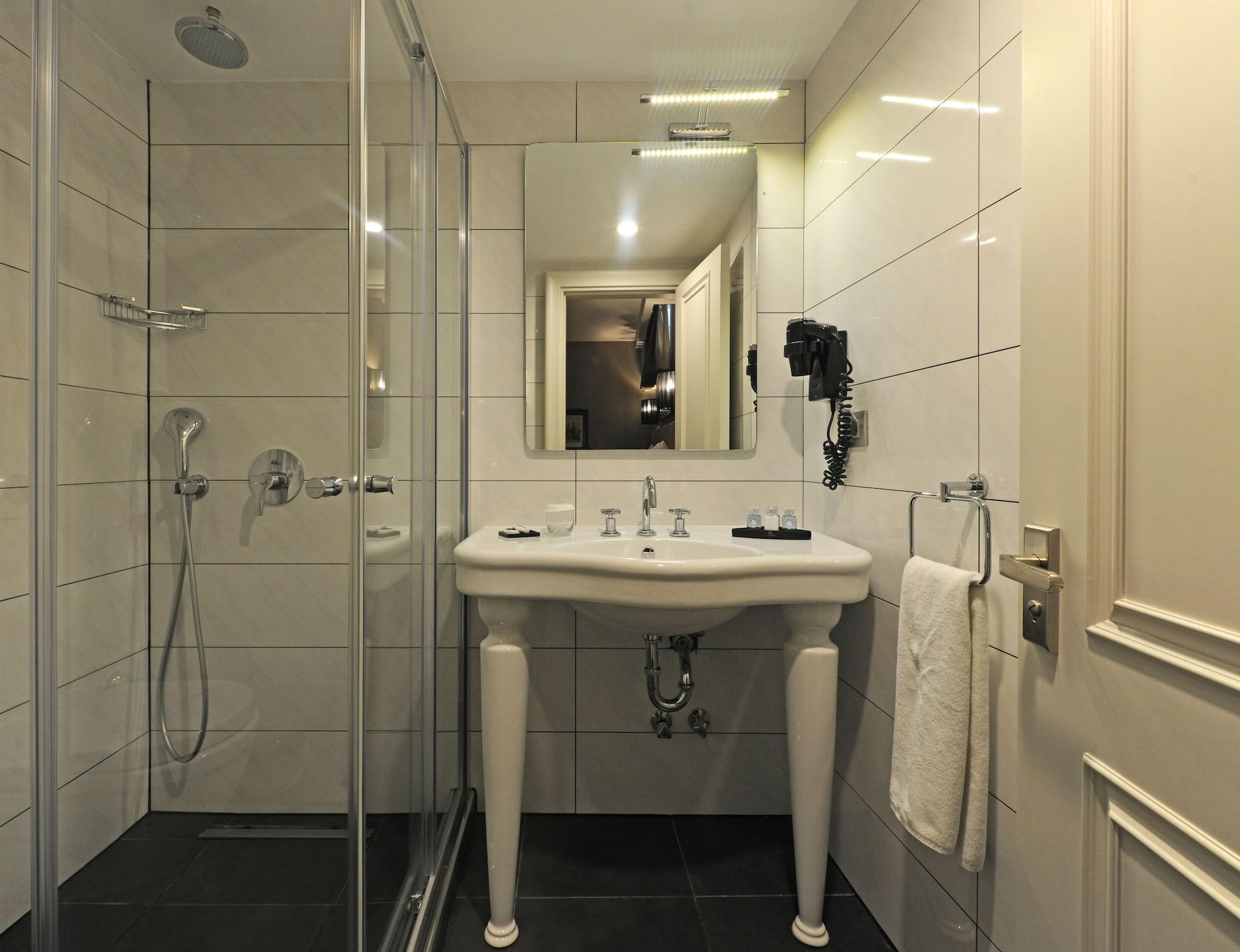 Hotel Le Petit
