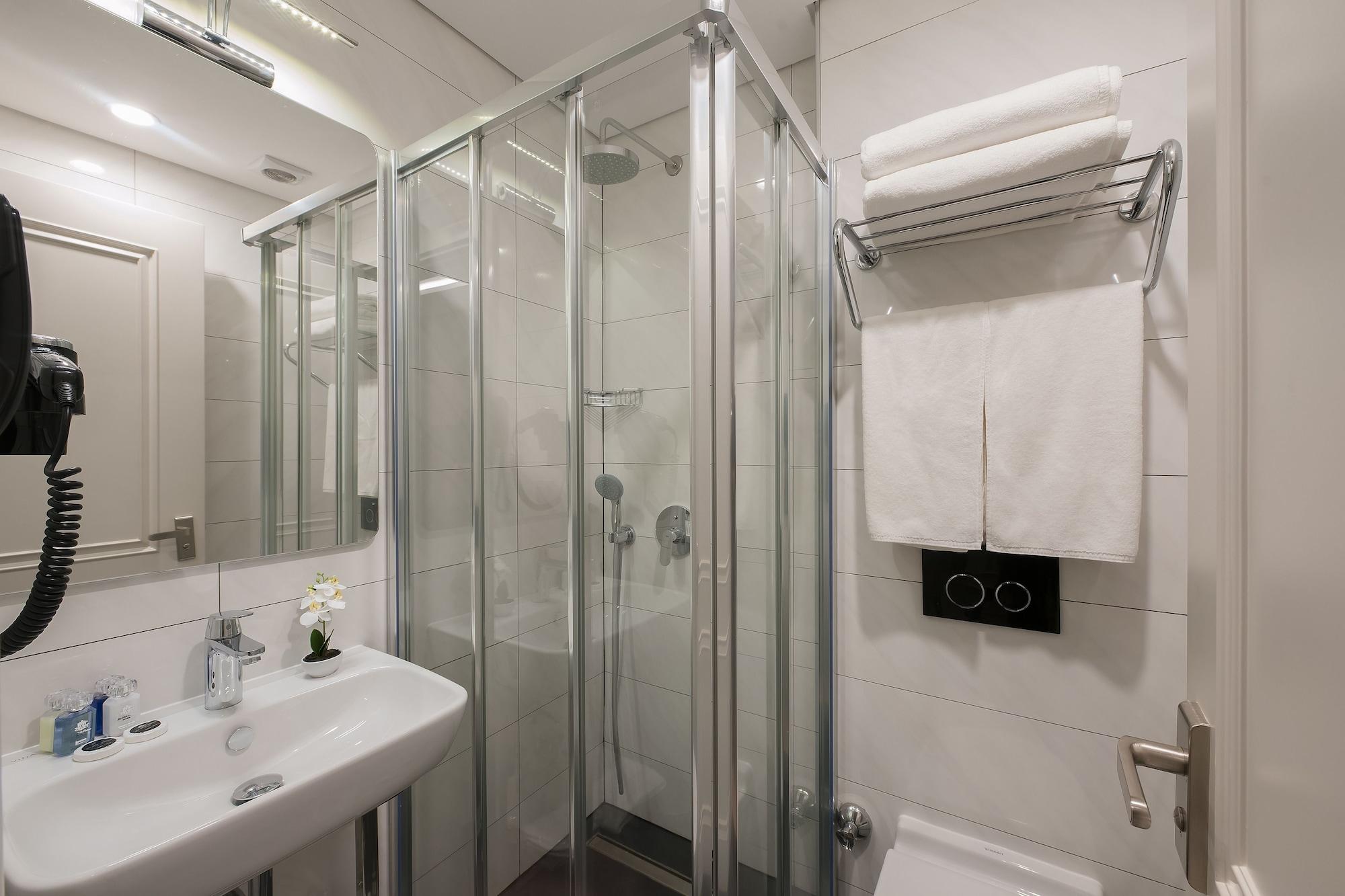 Hotel Le Petit