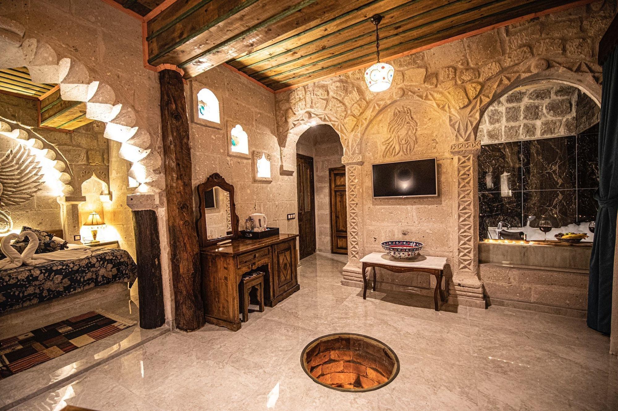 Historical House 3*