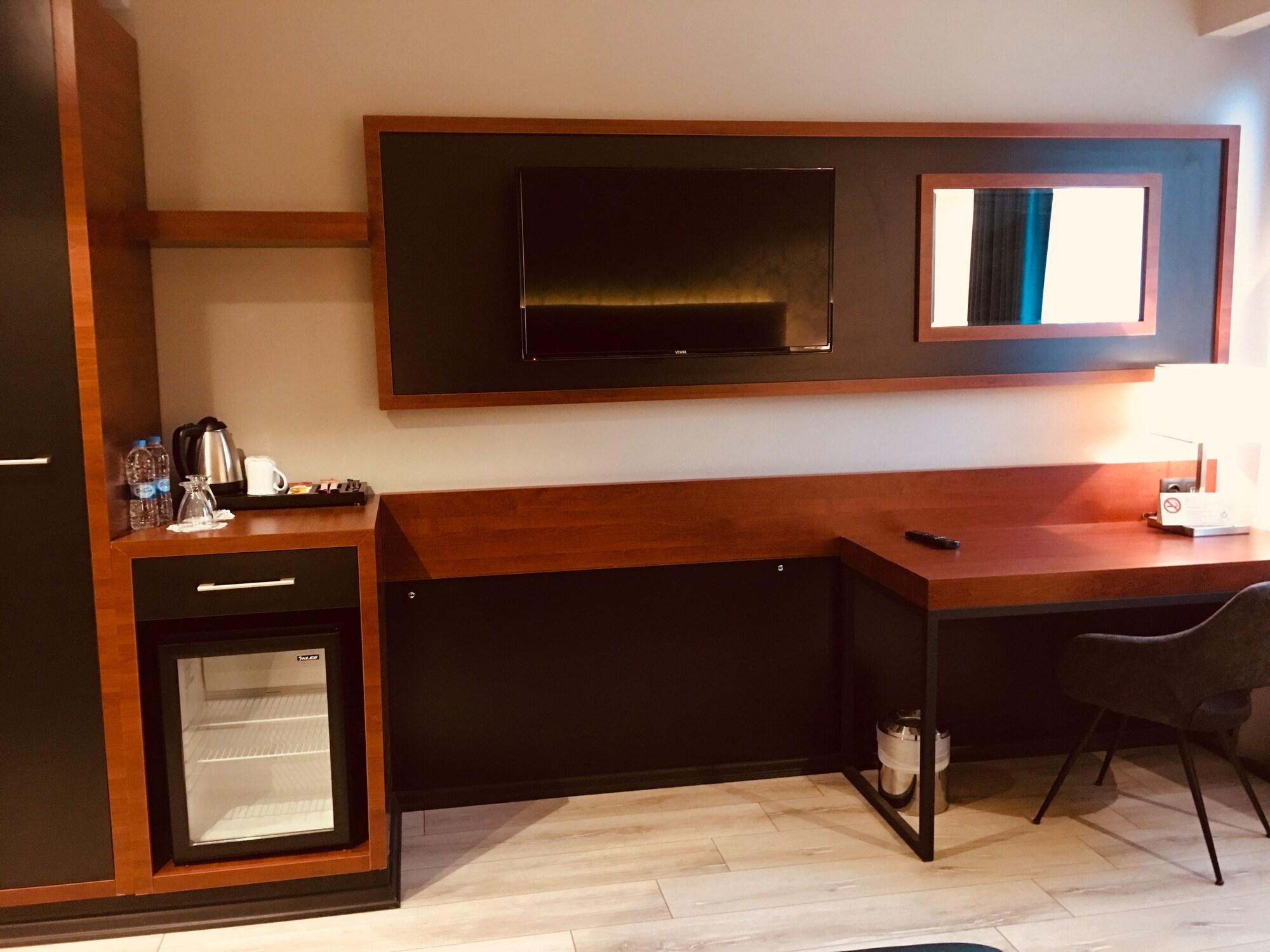 Hotel Grand Vaves