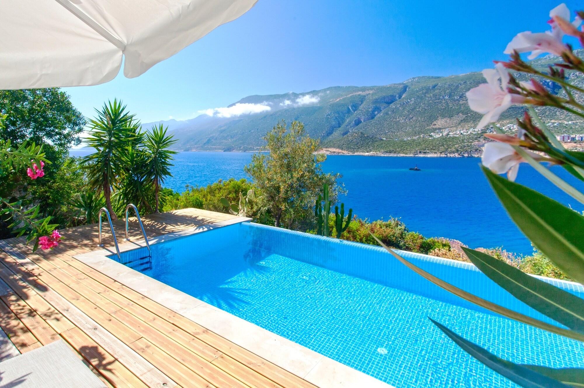 Mekvin Deniz Feneri Lighthouse Hotel 3*