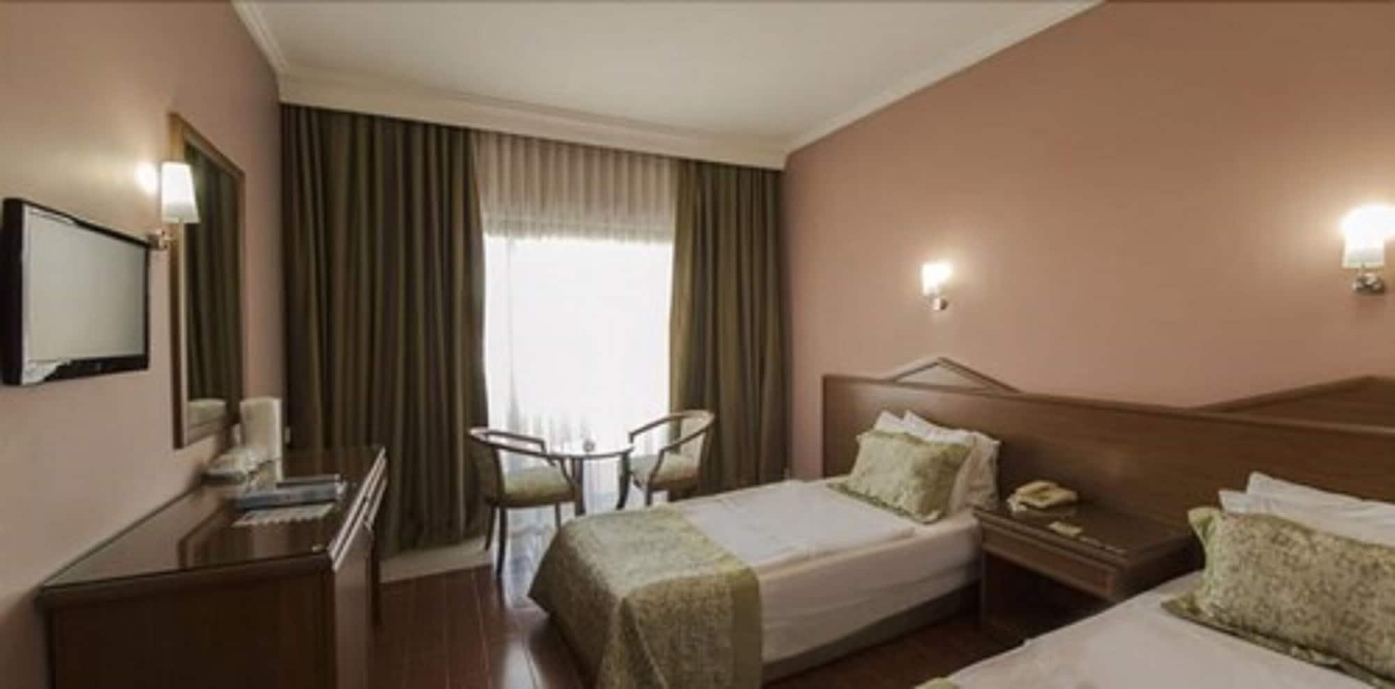 Resort Halic Park 5*