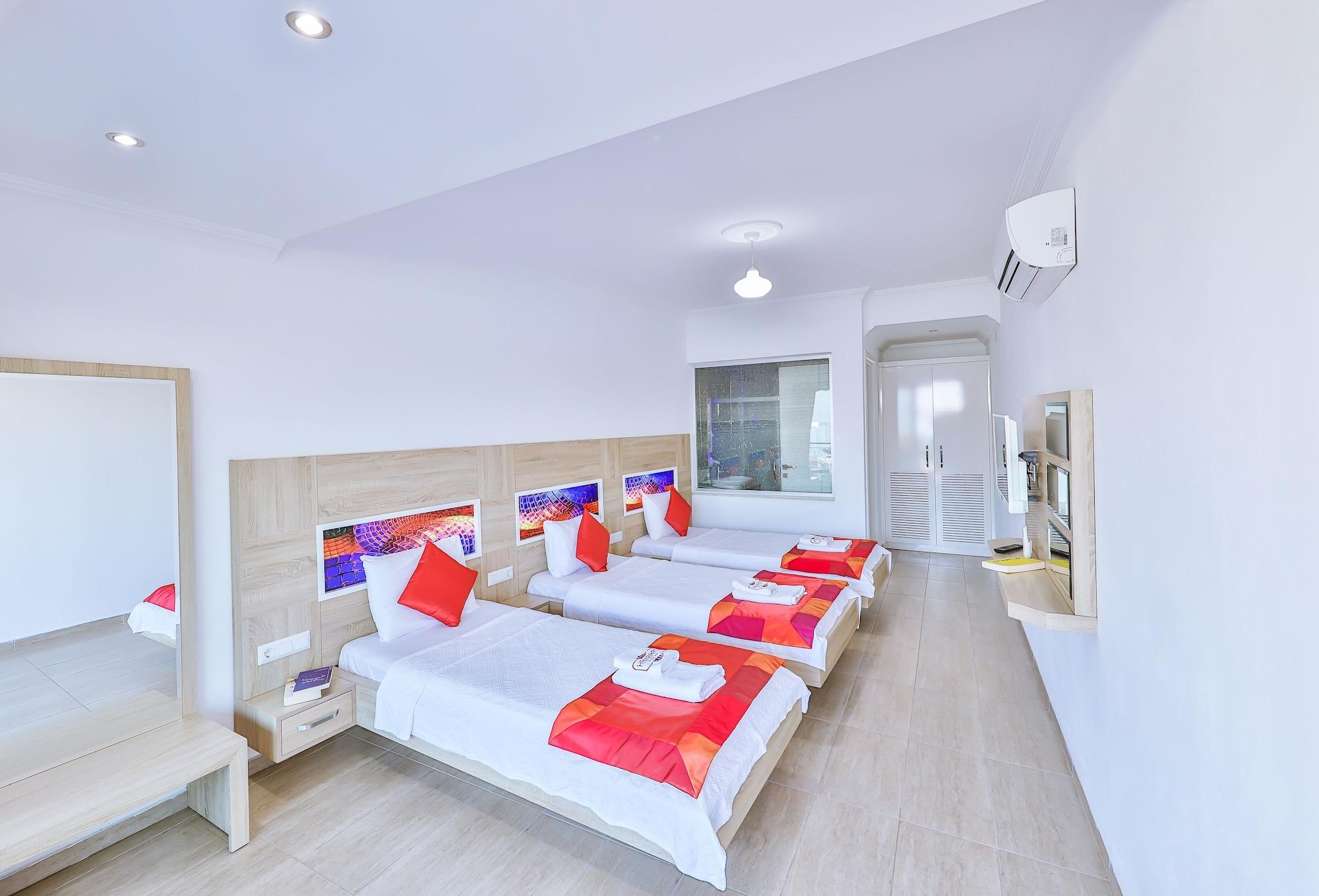 Hamarat Hotel 3*
