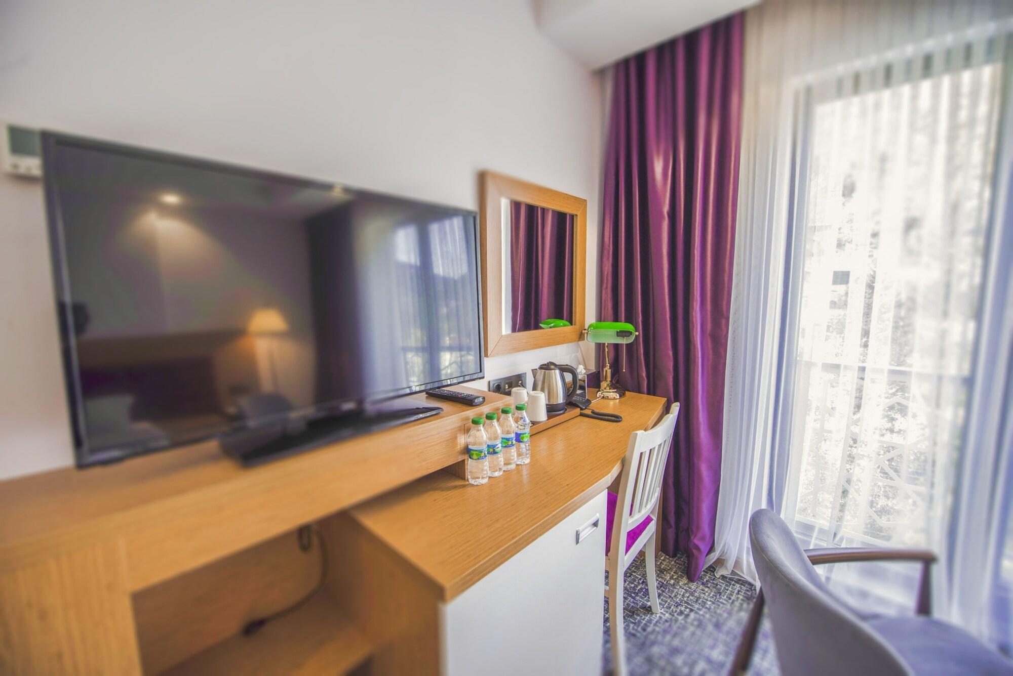 Golden Hotel 4*
