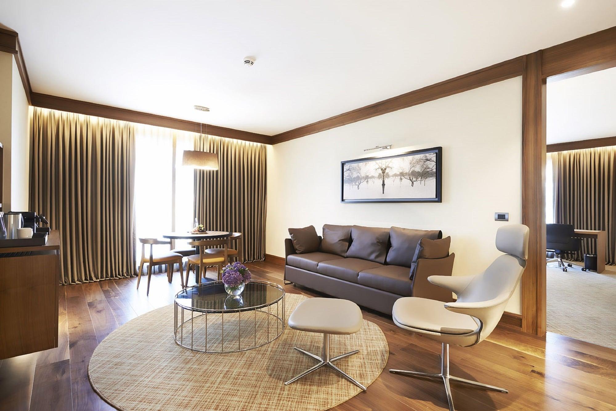 Divan Hotel Adana