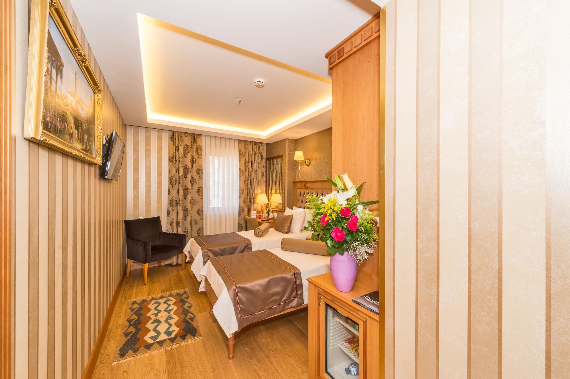 Aprilis Gold - Special Category Istanbul