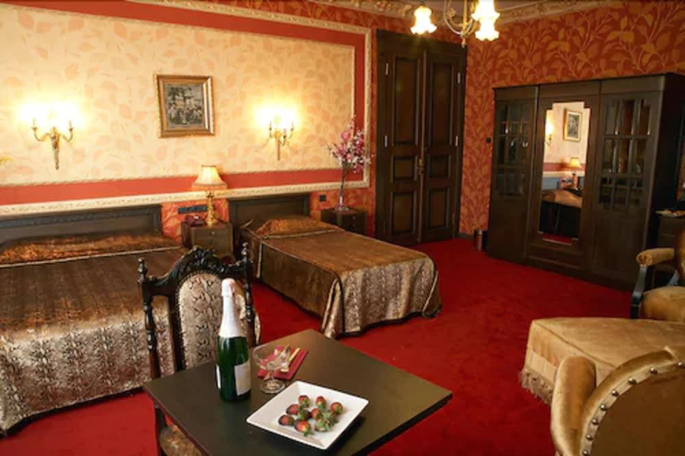 Grand De Londres Hotel 4*
