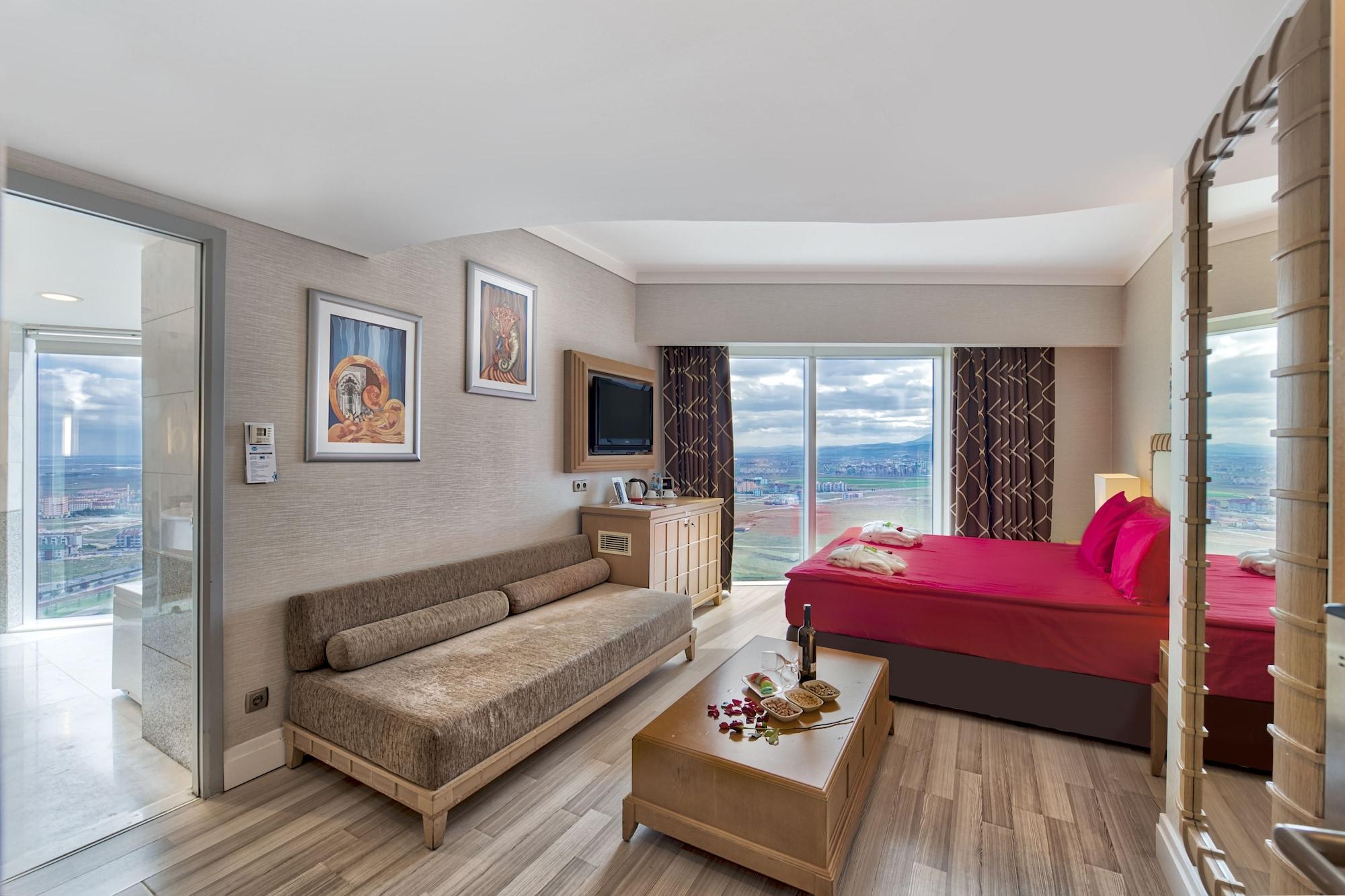Hotel Grand 5*