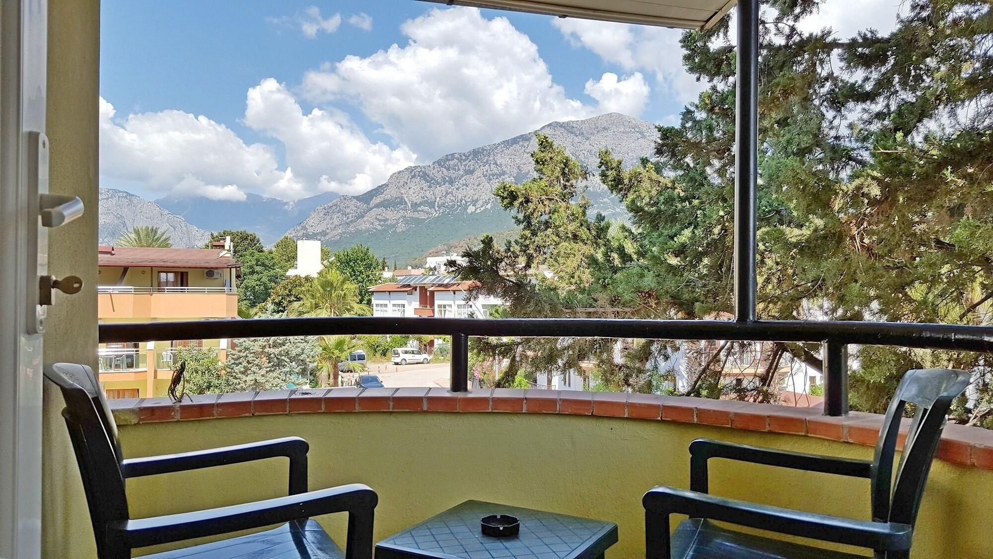 Bade Hotel Kemer
