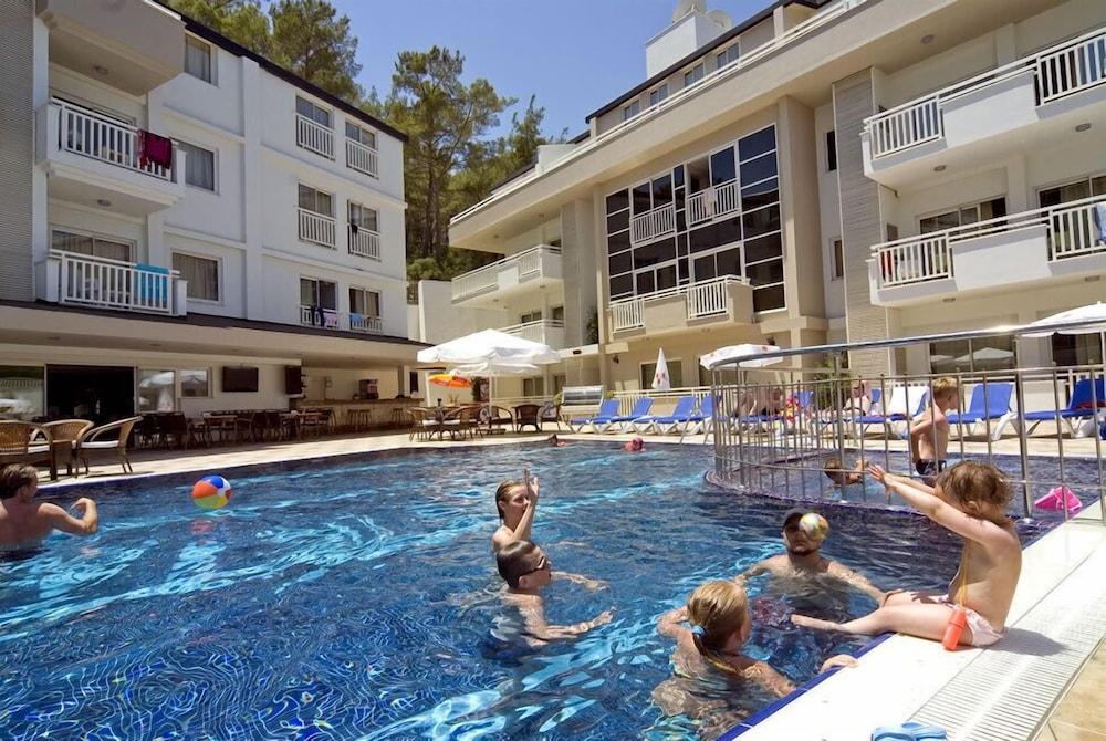 Aparthotel Viking Express Hotel