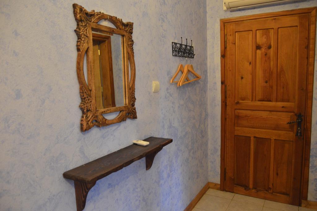Daphne House 2*