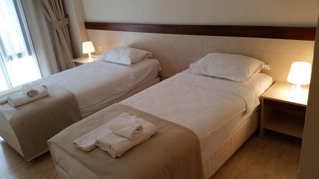 Atlas 2* Cesme