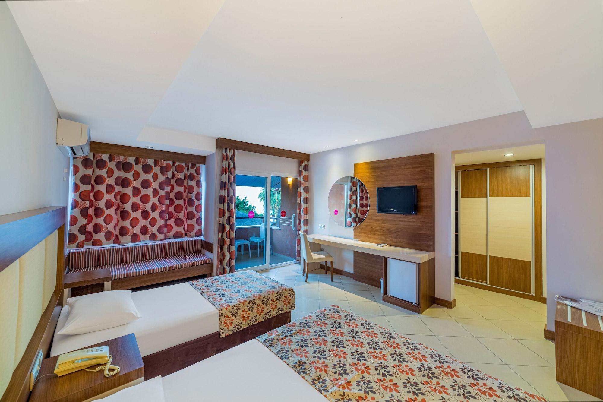 Justiniano Club Resort