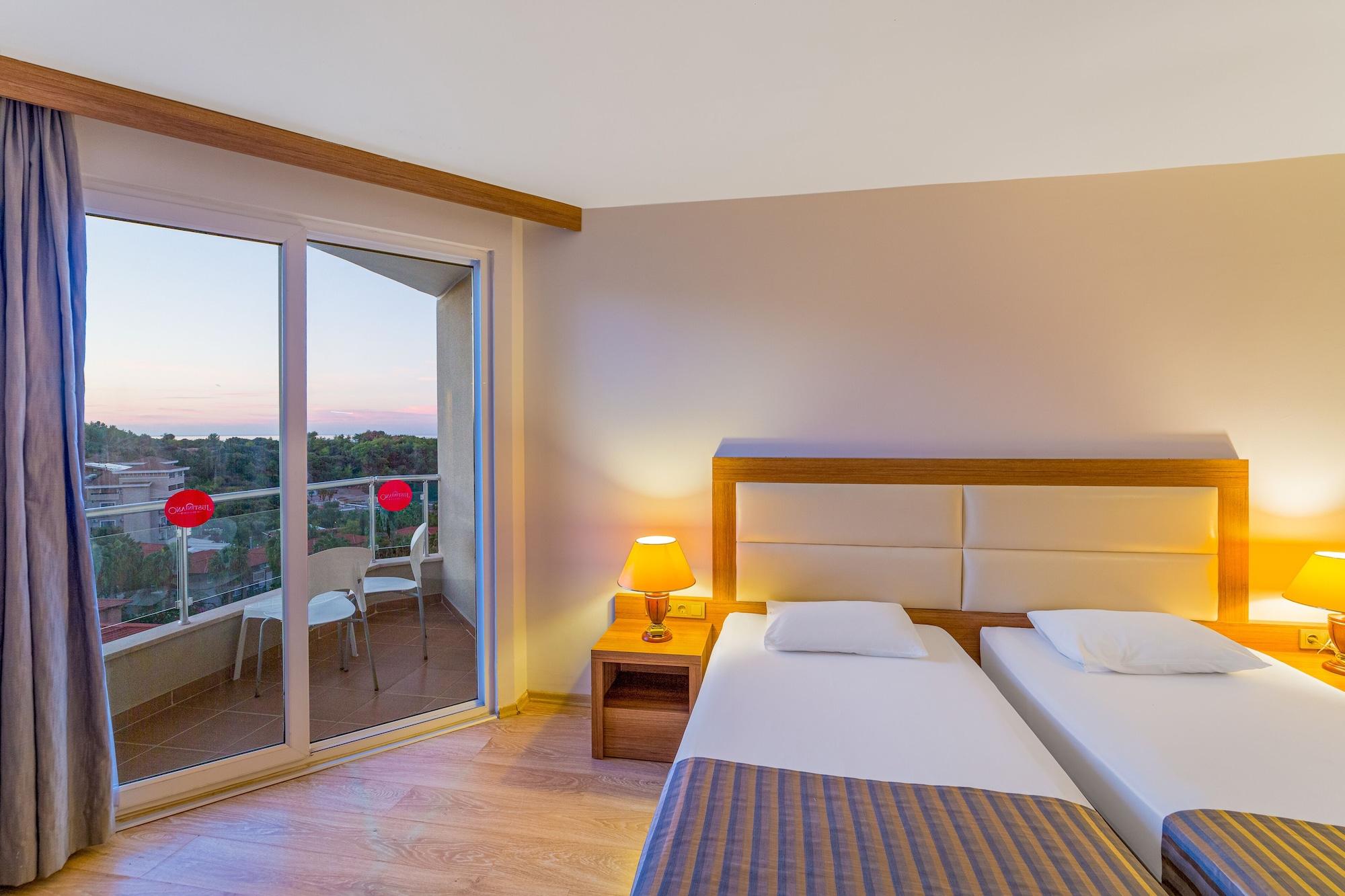Resort Justiniano Club 4*