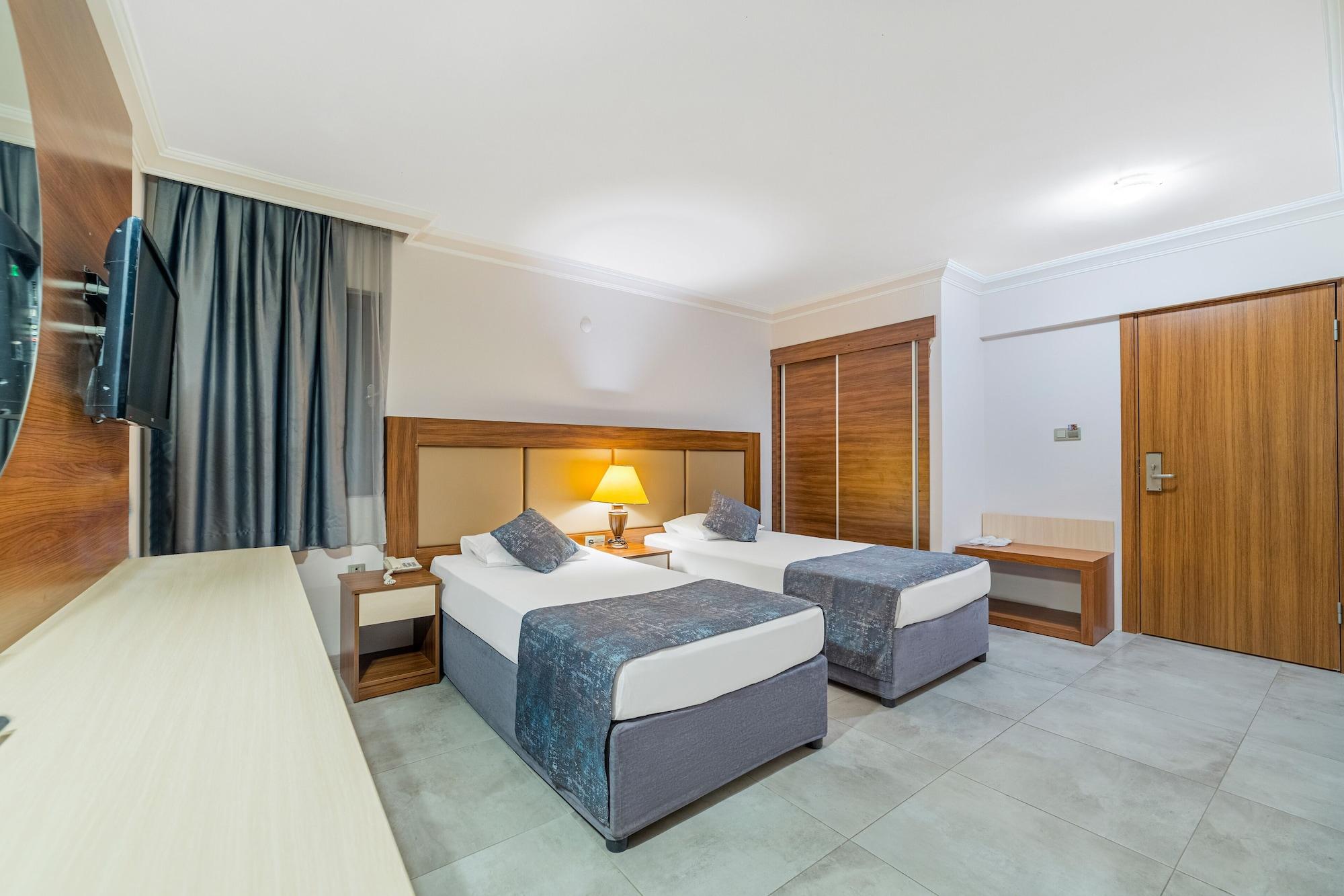 Resort Justiniano Club 4*