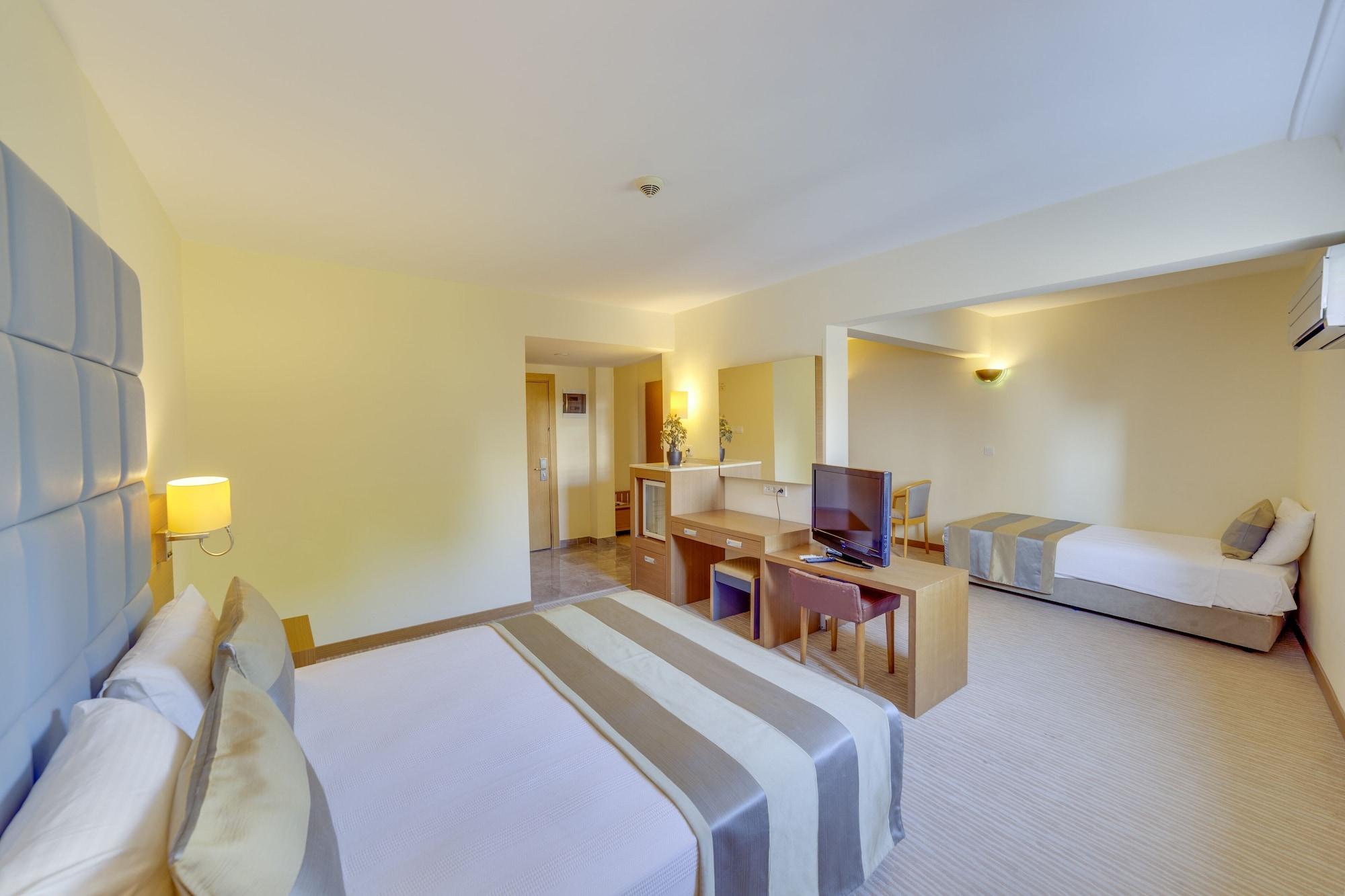 Hotel Marina 4*