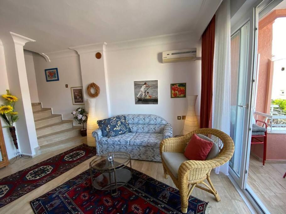Duplex House On The Castle Road With A Seaview Holiday home *