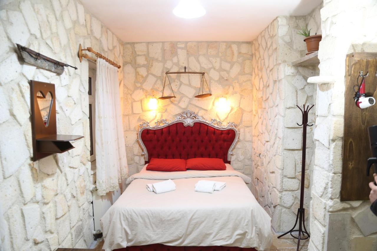 Hostel Crazy Horse