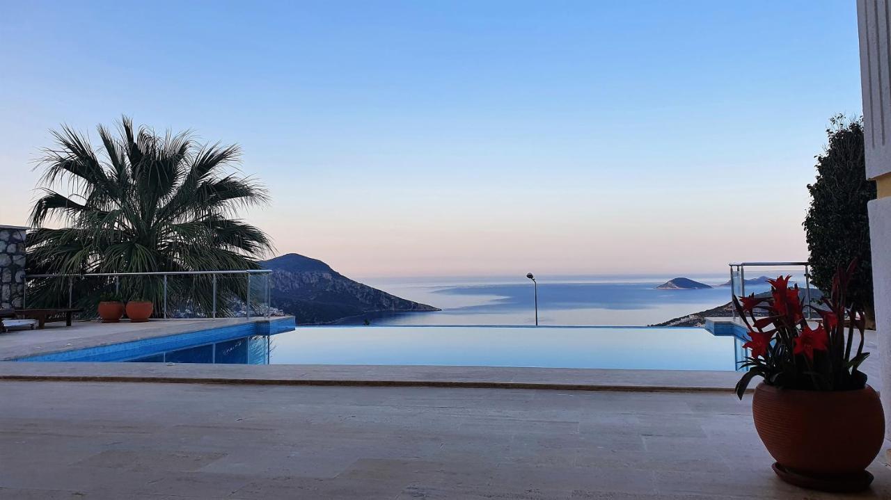 Villa Yakamoz