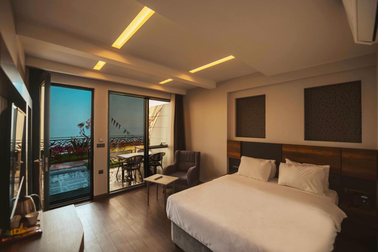Hotel Peerless