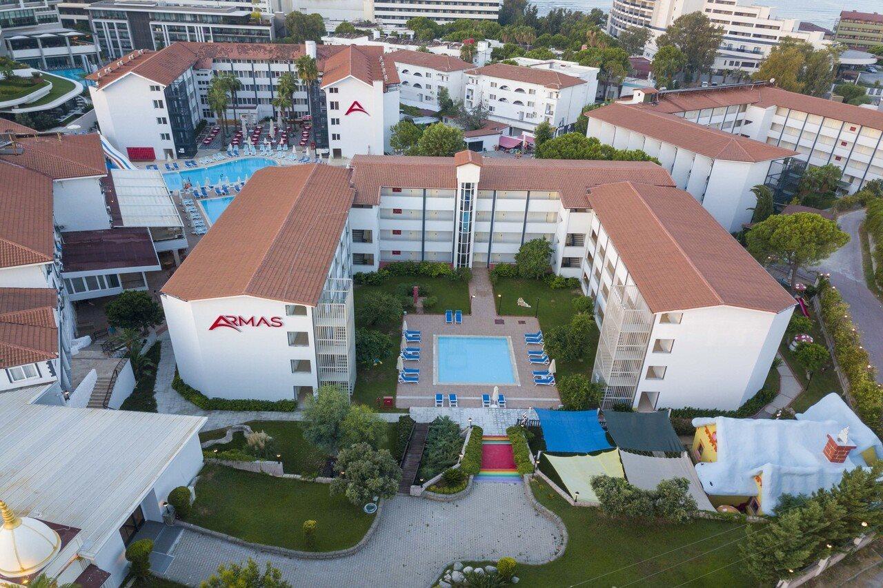 Armas Bella Sun 3* Side