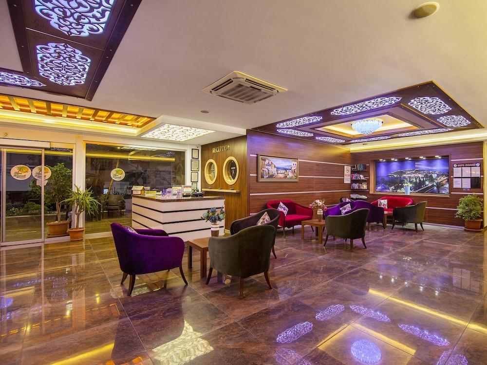 Hotel Kleopatra Blue Hawai Alanya
